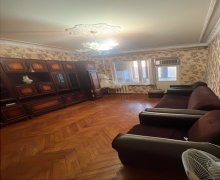 Kirayə (aylıq) Köhnə Tikili Azadlıq m., 8-ci mikrorayon, Binəqədi r. Kirayə (aylıq) Köhnə Tikili Azadlıq m., 8-ci mikrorayon, Binəqədi r.