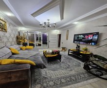 Satılır Köhnə Tikili Əhmədli m., Əhmədli, Xətai r.