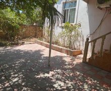 Satılır Həyət evi/villa Binəqədi qəs., Binəqədi r. Satılır Həyət evi/villa Binəqədi qəs., Binəqədi r.