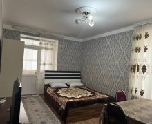 Satılır Köhnə Tikili Elmlər akademiyası m., Yasamal r.