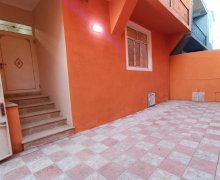 Satılır Həyət evi/villa Xırdalan ş. Satılır Həyət evi/villa Xırdalan ş.