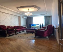 Satılır Yeni Tikili İnşaatçılar m., Yasamal r.