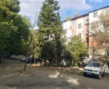 Satılır Köhnə Tikili Memar Əcəmi m., 4-cü mikrorayon, Nəsimi r.