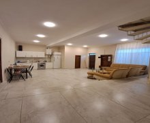 Kirayə (aylıq) Həyət evi/villa İnşaatçılar m., Yasamal r. Kirayə (aylıq) Həyət evi/villa İnşaatçılar m., Yasamal r.