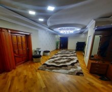 Satılır Köhnə Tikili Neftçilər m., Bakıxanov qəs., Sabunçu r.