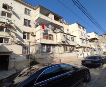 Satılır Köhnə Tikili Avtovağzal m., Biləcəri qəs., Binəqədi r.