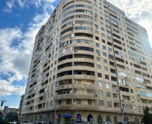 Satılır Yeni Tikili Gənclik m., 8-ci mikrorayon, Binəqədi r.