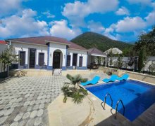 Kirayə (günlük) Həyət evi/villa Qəbələ ş. Kirayə (günlük) Həyət evi/villa Qəbələ ş.