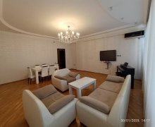 Satılır Yeni Tikili İnşaatçılar m., Yeni Yasamal qəs., Yasamal r.