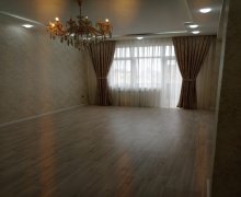 Satılır Yeni Tikili 28 May m., Nəsimi r.