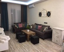 Kirayə (günlük) Yeni Tikili Elmlər akademiyası m., Yasamal qəs., Bakı Dövlət Universiteti, Yasamal r.