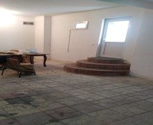 neftcilerde aylıq icareye obyekt Neftçilər m., Nizami r.