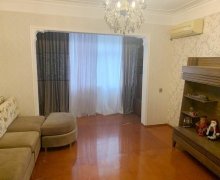 Satılır Köhnə Tikili Xırdalan ş.