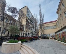 iceri seherde aylıq kiraye evler İçərişəhər m., Səbail r.