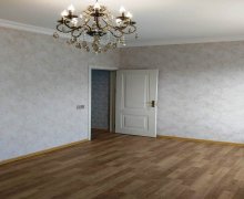 Satılır Köhnə Tikili Qaraçuxur qəs., Suraxanı r.