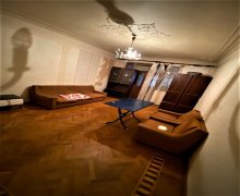 Kirayə (aylıq) Köhnə Tikili 28 May m., Nəsimi r.