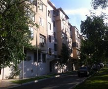 Satılır Köhnə Tikili 7-ci mikrorayon, Binəqədi r.