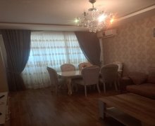 Satılır Yeni Tikili Xırdalan ş.