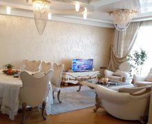 Satılır Yeni Tikili Memar Əcəmi m., 4-cü mikrorayon, Nəsimi r.