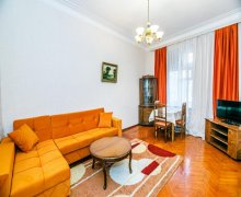 Kirayə (aylıq) Köhnə Tikili Sahil m., Sahil bağı, Nəsimi r.