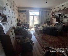 Satılır Köhnə Tikili Bakıxanov qəs., Sabunçu r. Satılır Köhnə Tikili Bakıxanov qəs., Sabunçu r.