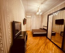 Satılır Köhnə Tikili Sahil m., Səbail r.