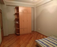 Satılır Yeni Tikili Xalqlar dostluğu m., Nizami r.