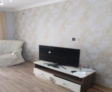 Kirayə (aylıq) Köhnə Tikili Elmlər akademiyası m., Yasamal r.