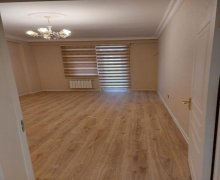 Satılır Yeni Tikili Xalqlar dostluğu m., Əhmədli, Xətai r.