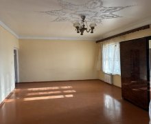 Kirayə (aylıq) Köhnə Tikili Qaraçuxur qəs., Suraxanı r.