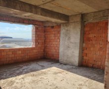 Satılır Yeni Tikili Xırdalan ş.