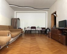 Satılır Köhnə Tikili Nizami m., Yasamal r.