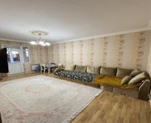 Satılır Köhnə Tikili Memar Əcəmi m., 4-cü mikrorayon, Nəsimi r.