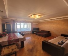 kohne gunesli evlerin qiymeti Köhnə Günəşli qəs., Xətai r.