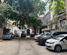 28 mayda satilan Köhnə Tikili 28 May m., Nəsimi r.