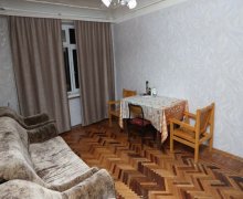 Satılır Köhnə Tikili Əhmədli m., Əhmədli, Xətai r.