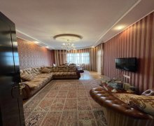 Satılır Yeni Tikili Elmlər akademiyası m., Yasamal r.