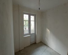 Satılır Köhnə Tikili Neftçilər m., Bakıxanov qəs., Sabunçu r.