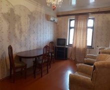 Satılır Köhnə Tikili Həzi Aslanov m., H.Aslanov qəs., Xətai r.