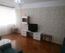 Kirayə (aylıq) Köhnə Tikili 28 May m., A.S.Puşkin parkı, Səbail r.