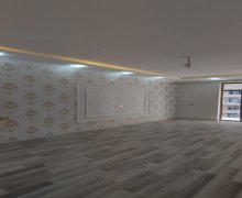 Satılır Yeni Tikili Xırdalan ş. Satılır Yeni Tikili Xırdalan ş.