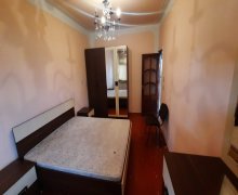 Satılır Köhnə Tikili Neftçilər m., Bakıxanov qəs., Sabunçu r.
