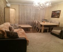 Satılır Köhnə Tikili Memar Əcəmi m., 9-cu mikrorayon, Binəqədi r.