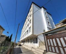 Satılır Yeni Tikili Qaraçuxur qəs., Suraxanı r.