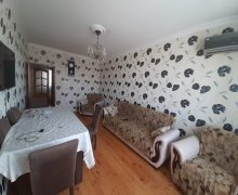 Satılır Köhnə Tikili Azadlıq m., Rəsulzadə qəs., Binəqədi r.