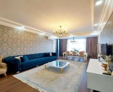 Satılır Köhnə Tikili Memar Əcəmi m., Nəsimi r.