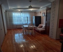 Satılır Yeni Tikili İnşaatçılar m., Yeni Yasamal qəs., Yasamal r.