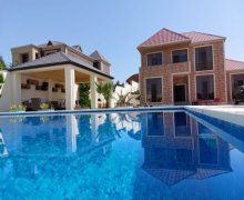 Kirayə (günlük) Həyət evi/villa Novxanı, Abşeron r. Kirayə (günlük) Həyət evi/villa Novxanı, Abşeron r.