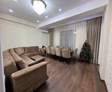 Satılır Yeni Tikili Dərnəgül m., 7-ci mikrorayon, Binəqədi r.