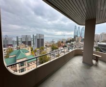 Satılır Yeni Tikili Elmlər akademiyası m., Yasamal r.